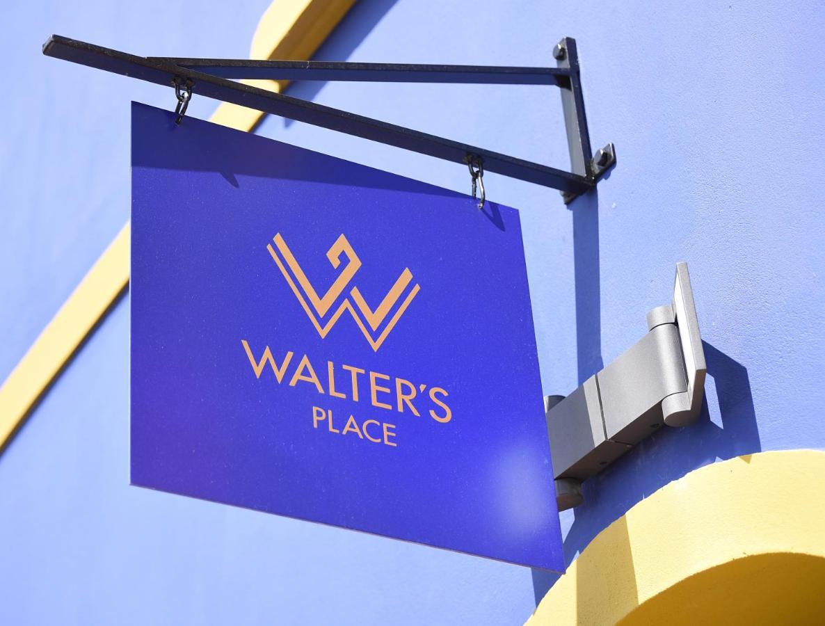 Walter'S Place Carrickfergus Exterior photo